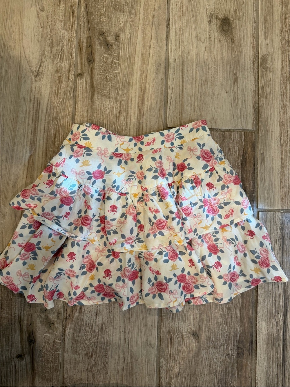 Disney Parks Her Universe Princess Rose Ruffle Skort NWT S